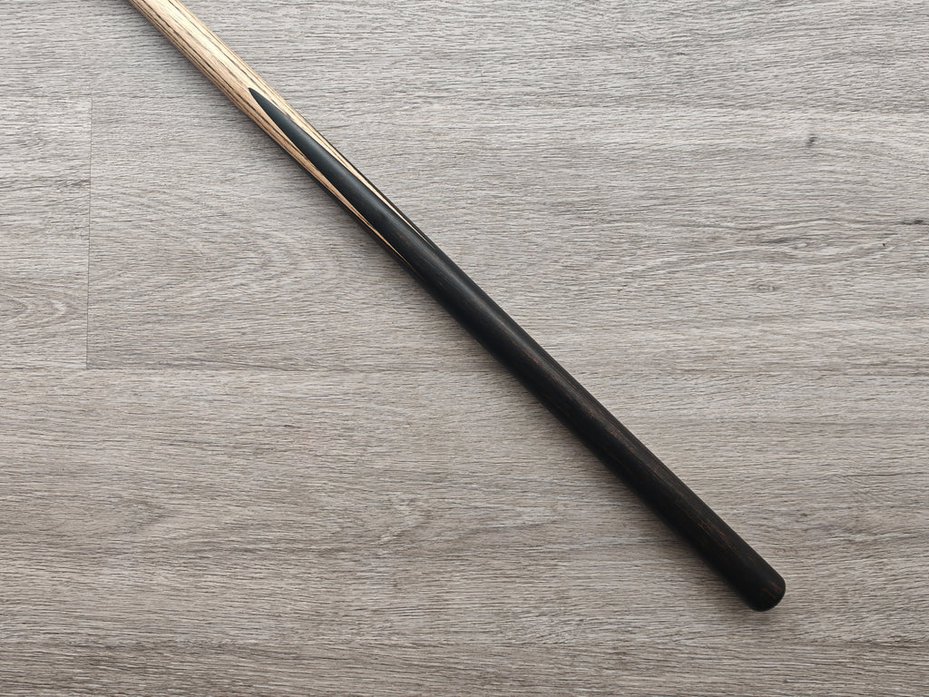 SP Cues Ultimate , 17 oz, 9.2mm Tip (Badge number 50)