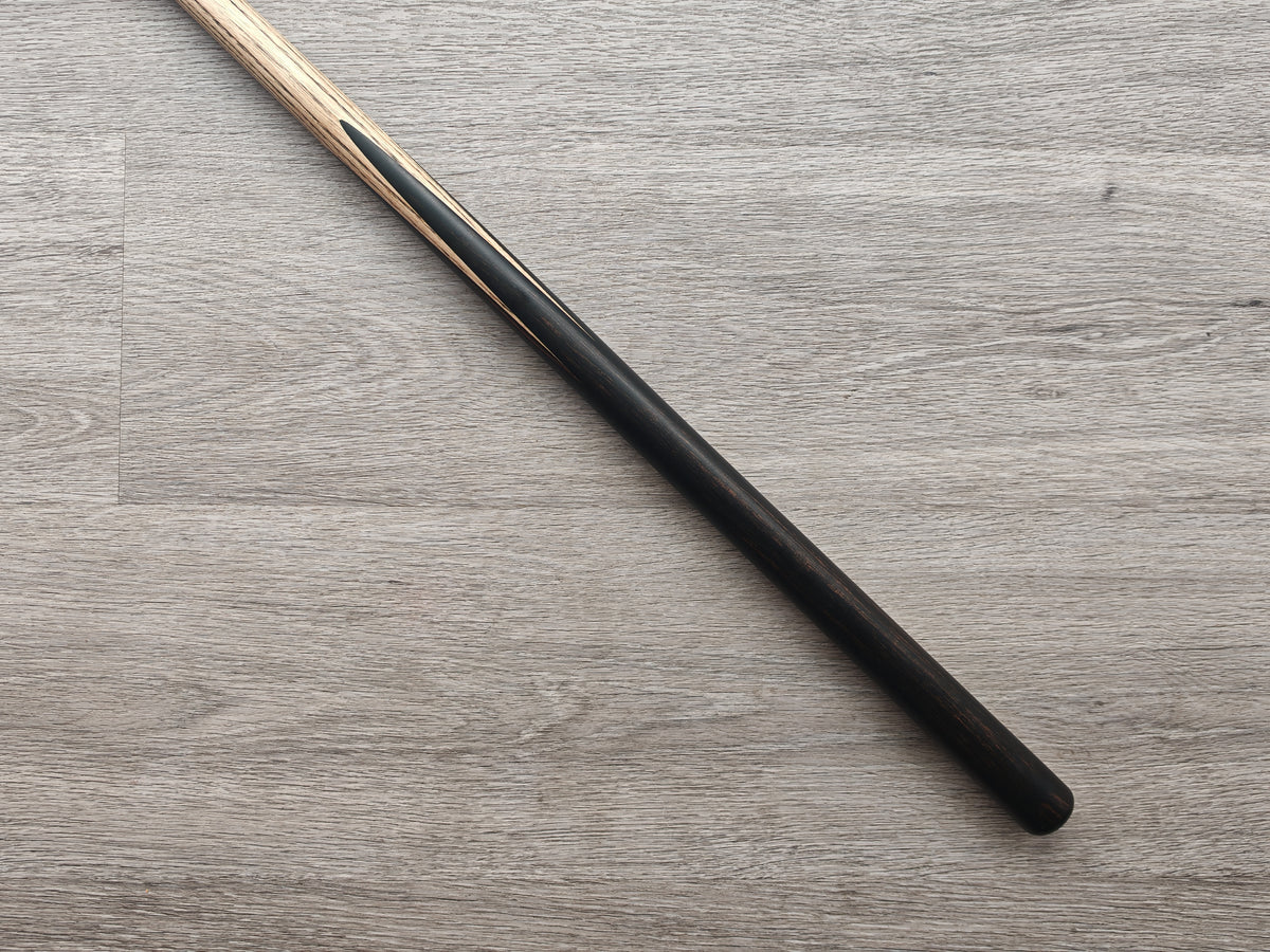 SP Cues Ultimate , 17 oz, 9.2mm Tip (Badge number 50)