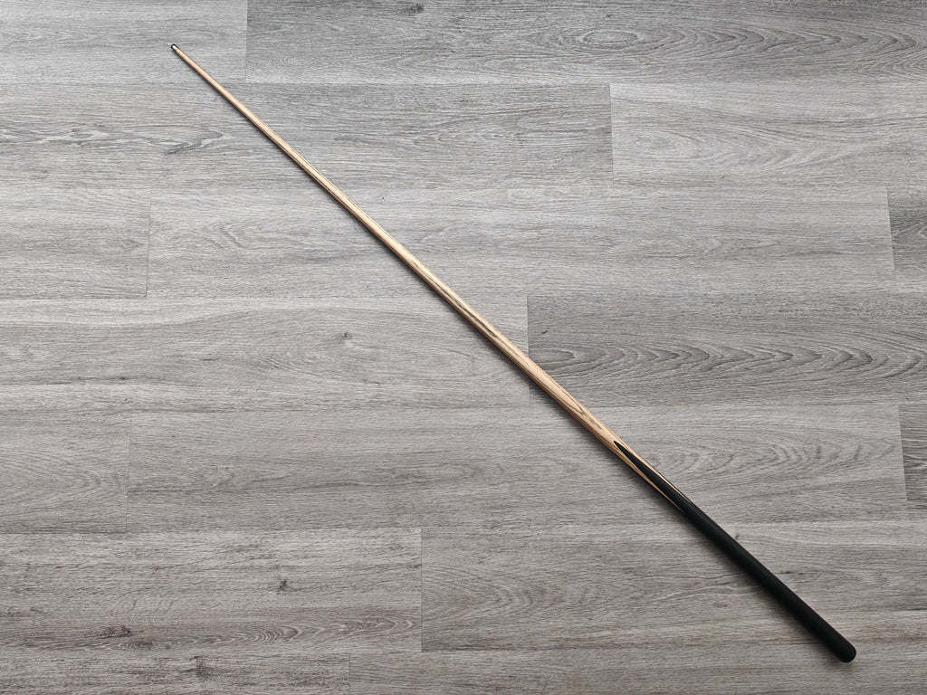 SP Cues Ultimate , 18.75 oz, 9.1mm Tip (Badge number 59)