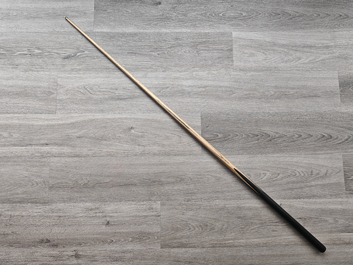 SP Cues Ultimate , 18.75 oz, 9.1mm Tip (Badge number 59)
