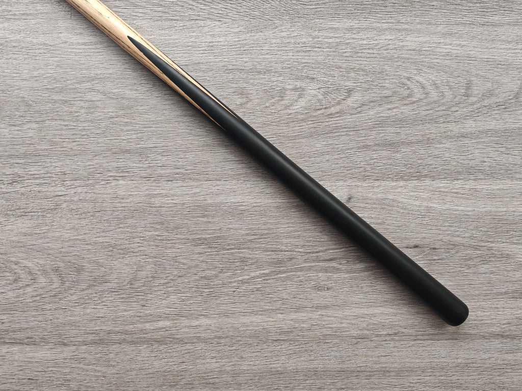 SP Cues Ultimate , 16.25 oz, 9.4mm Tip (Badge number 62)