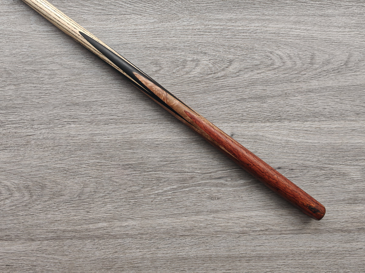 SP Cues Ultimate , 16.5 oz, 9.5mm Titanium Tip (Badge number 52)