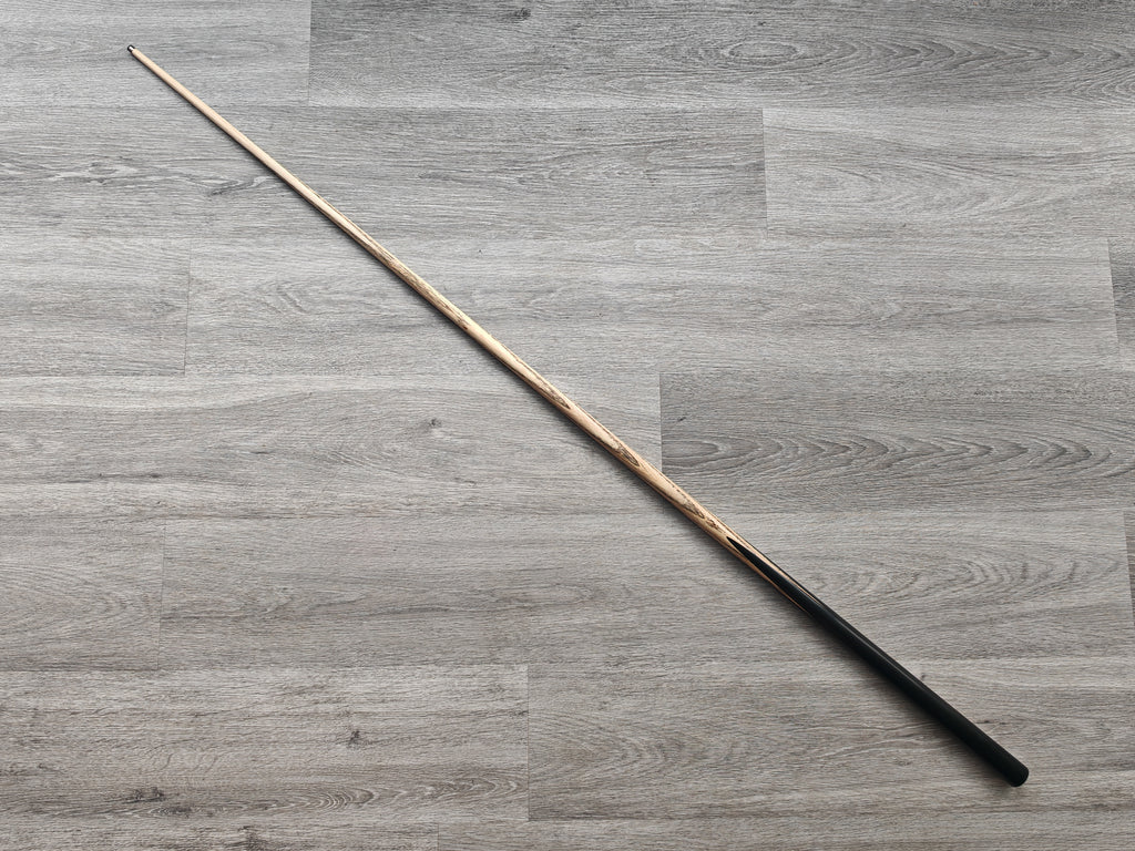 Somchai Limited 1 Piece Cue  , 9.1mm tip ,17oz ,  58.2" (Badge Number 56)