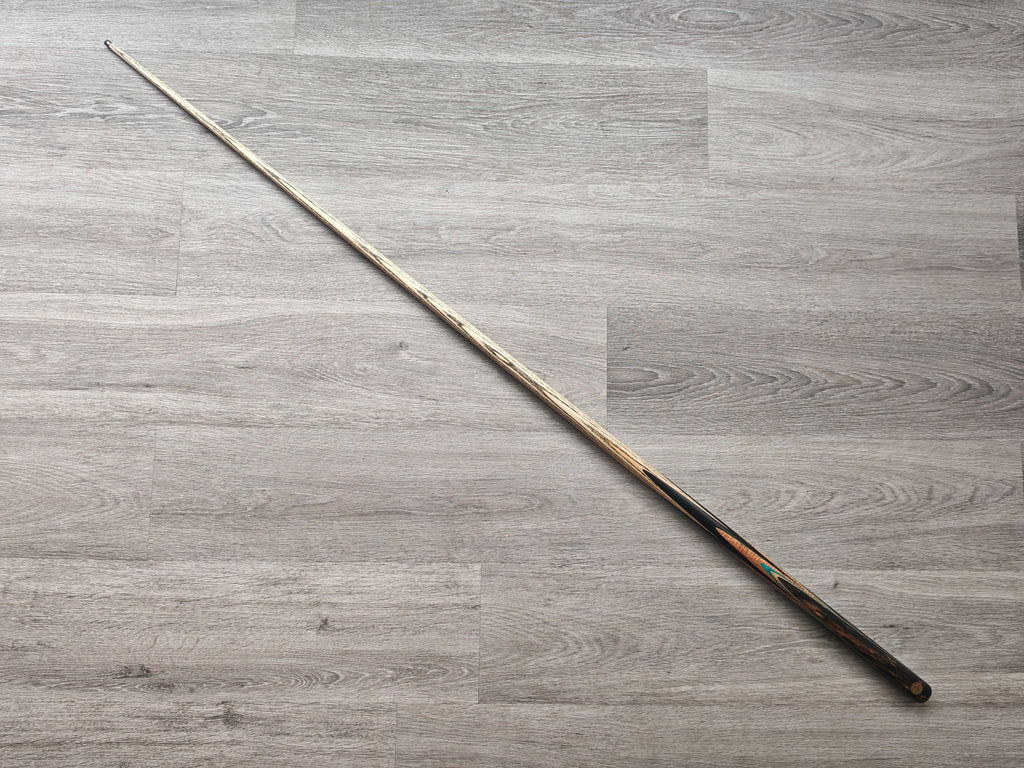 Somchai Ultimate 1 Piece Cue - 8.5mm titanium Tip , 17.5oz , 58"  12 splice  (Badge Number 207)