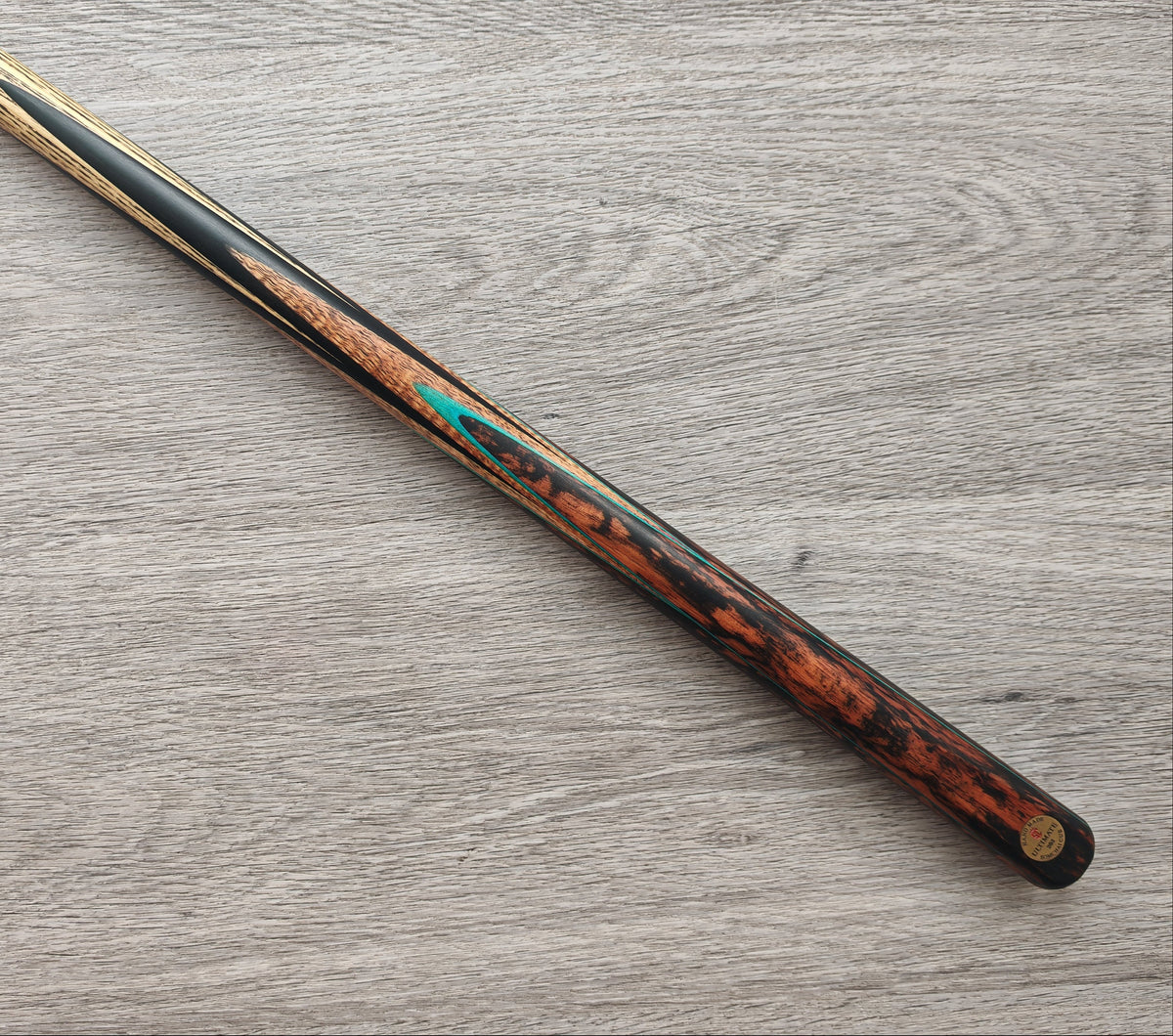 Somchai Ultimate 1 Piece Cue - 9mm titanium Tip , 17.75oz , 57"  12 splice  (Badge Number 203)