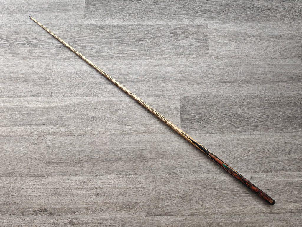 Somchai Ultimate 1 Piece Cue - 9mm titanium Tip , 17.75oz , 57"  12 splice  (Badge Number 203)