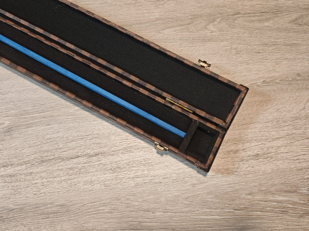 3/4 Case image 10