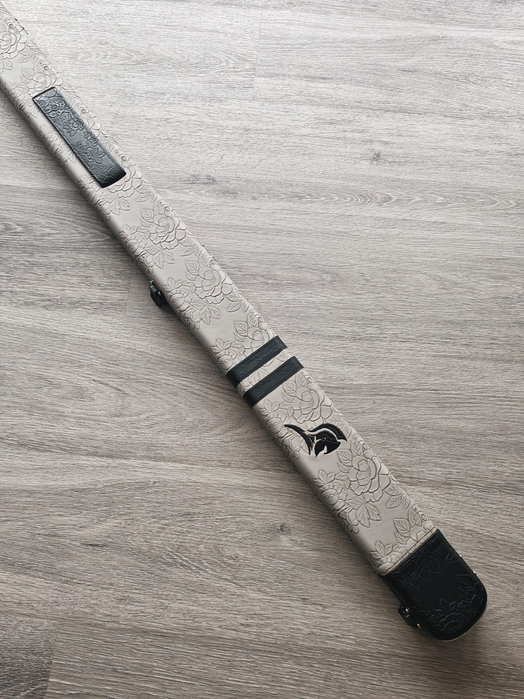 Spartan Cue case Grey & Black image 3