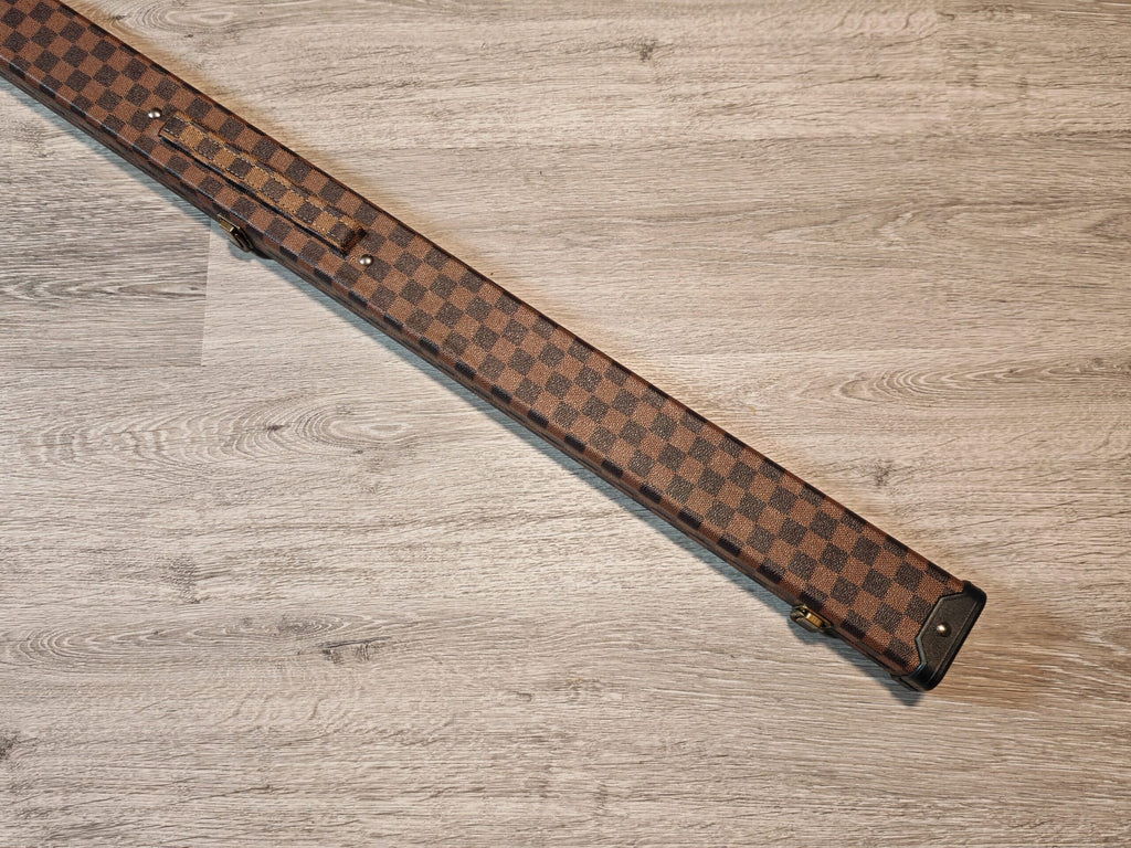 3/4 Case image 3