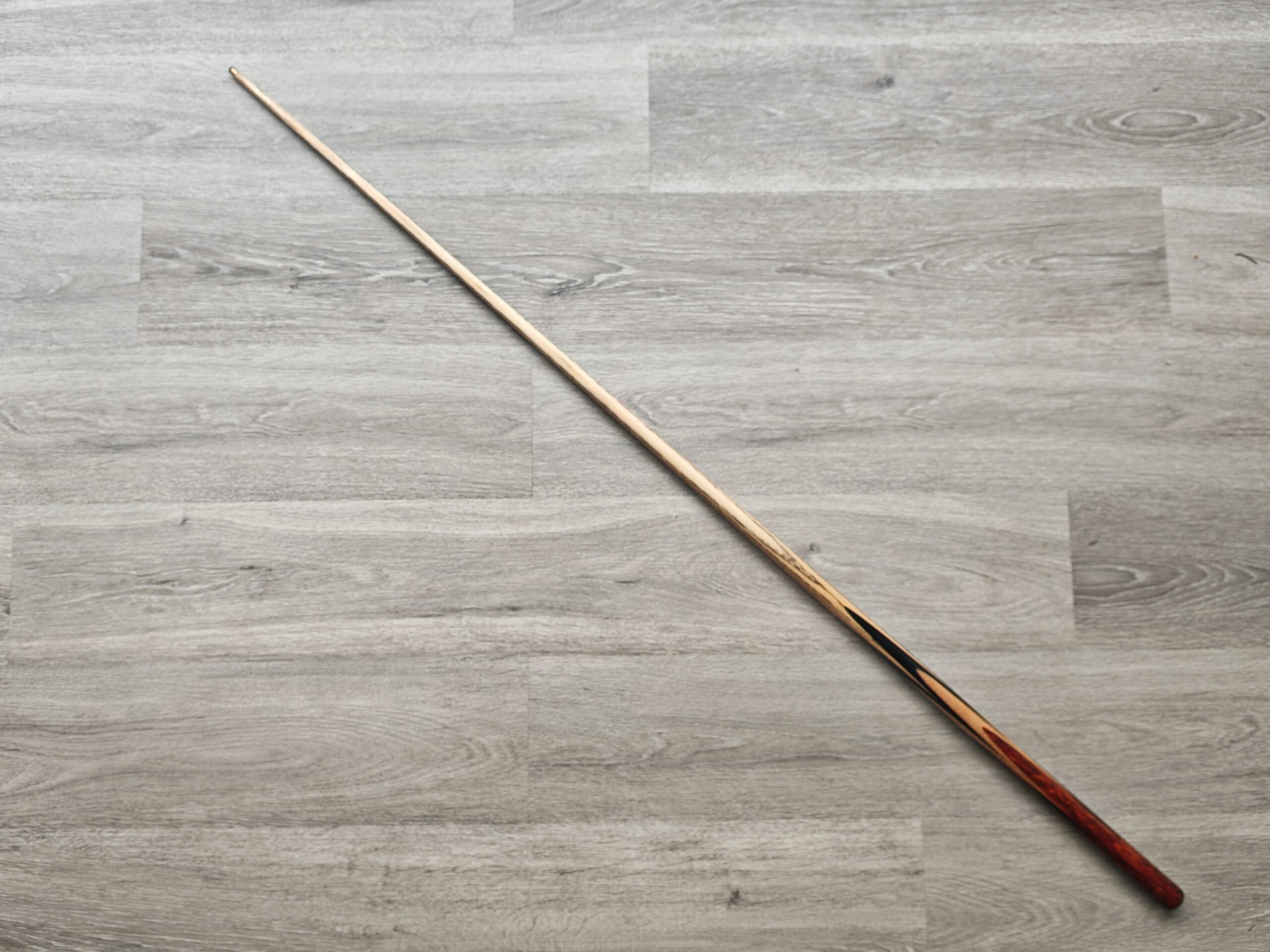 Somdech Ultimate - 8.3mm Tip , 17 7/8oz , 57" image 8
