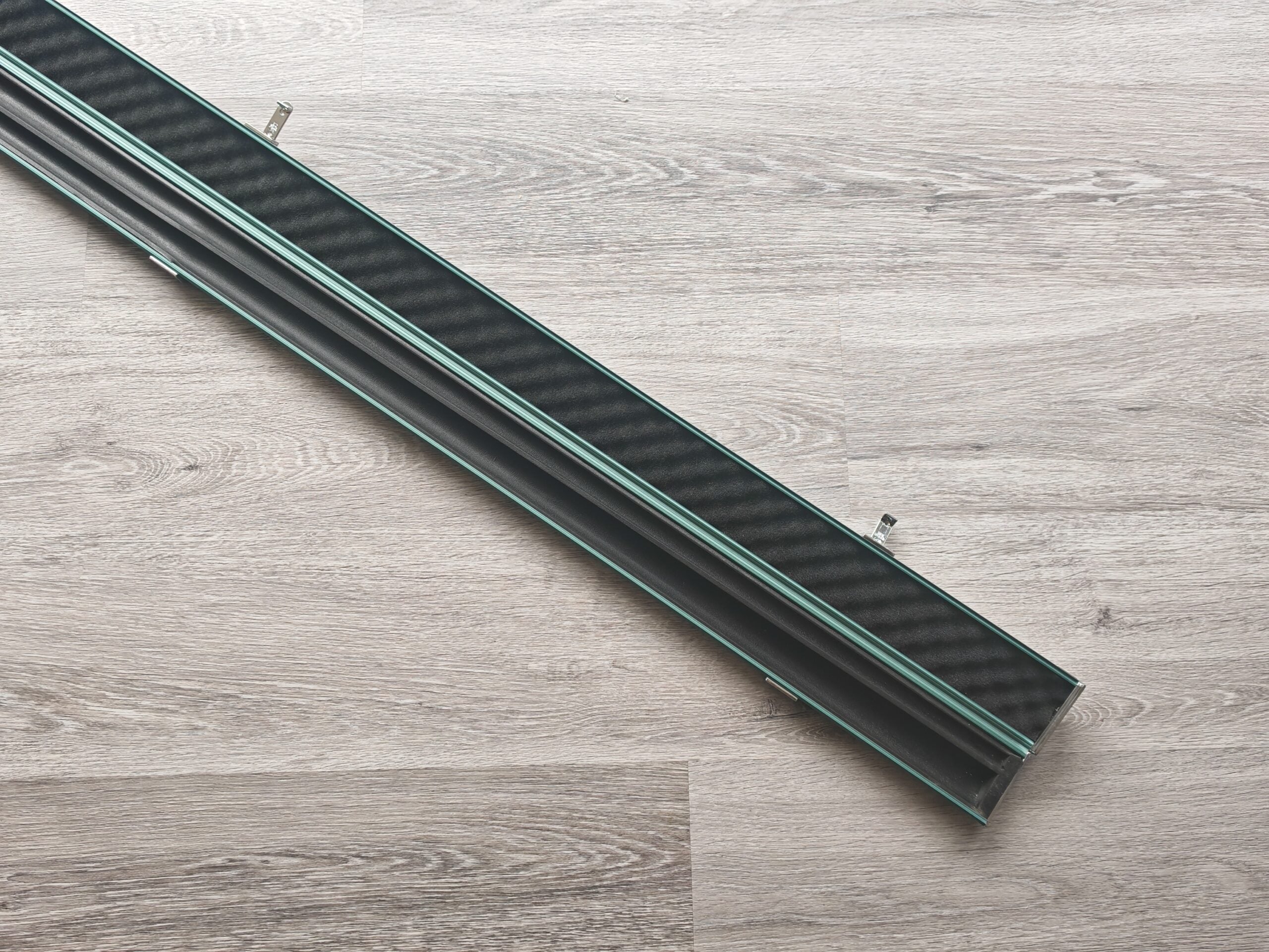 1 Piece case image 8