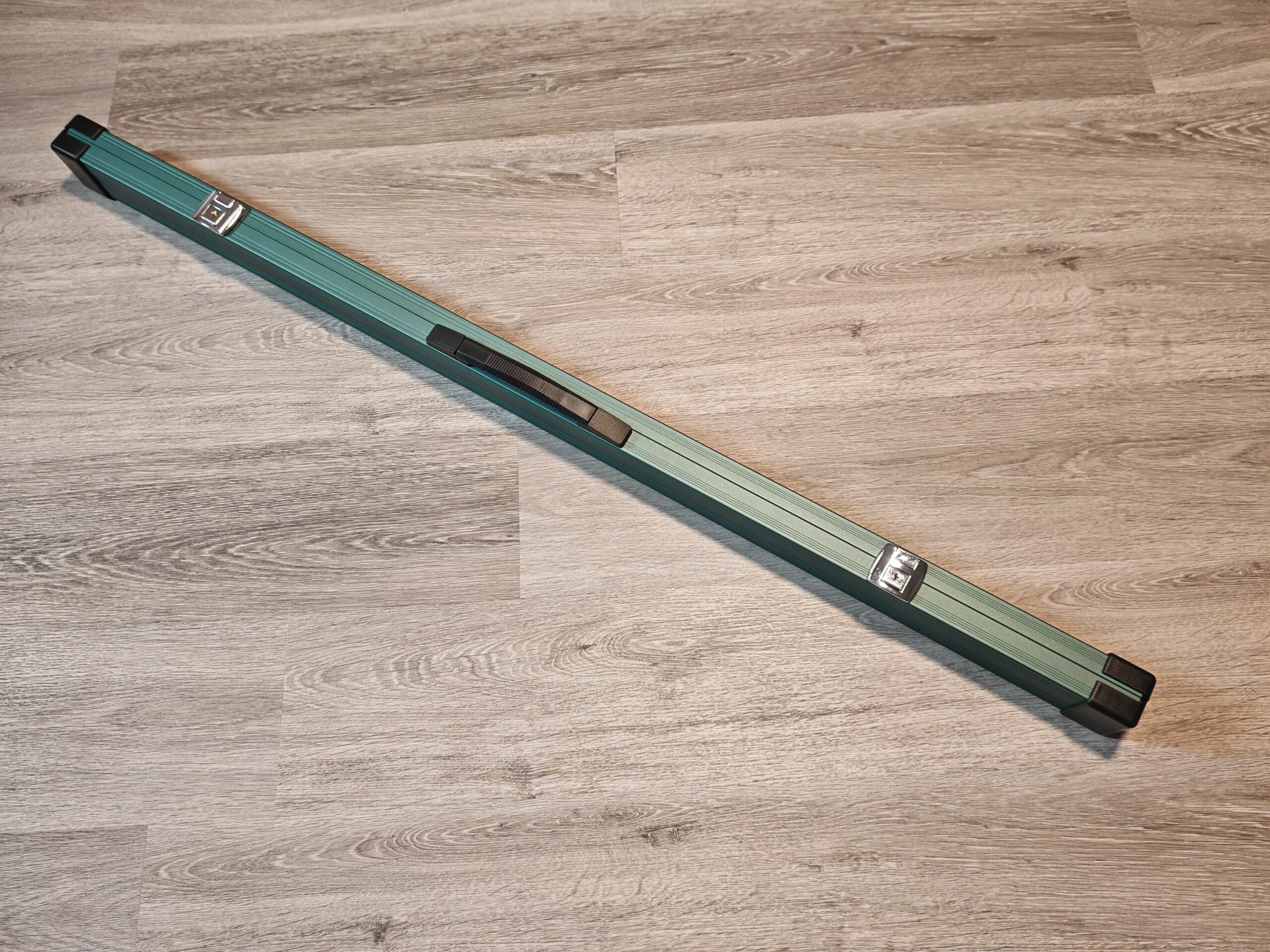 3/4 Case image 7