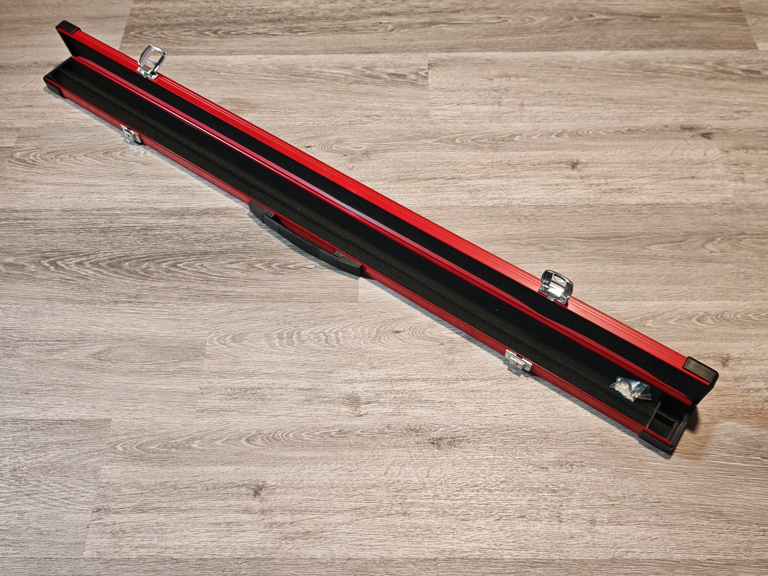3/4 Case image 9